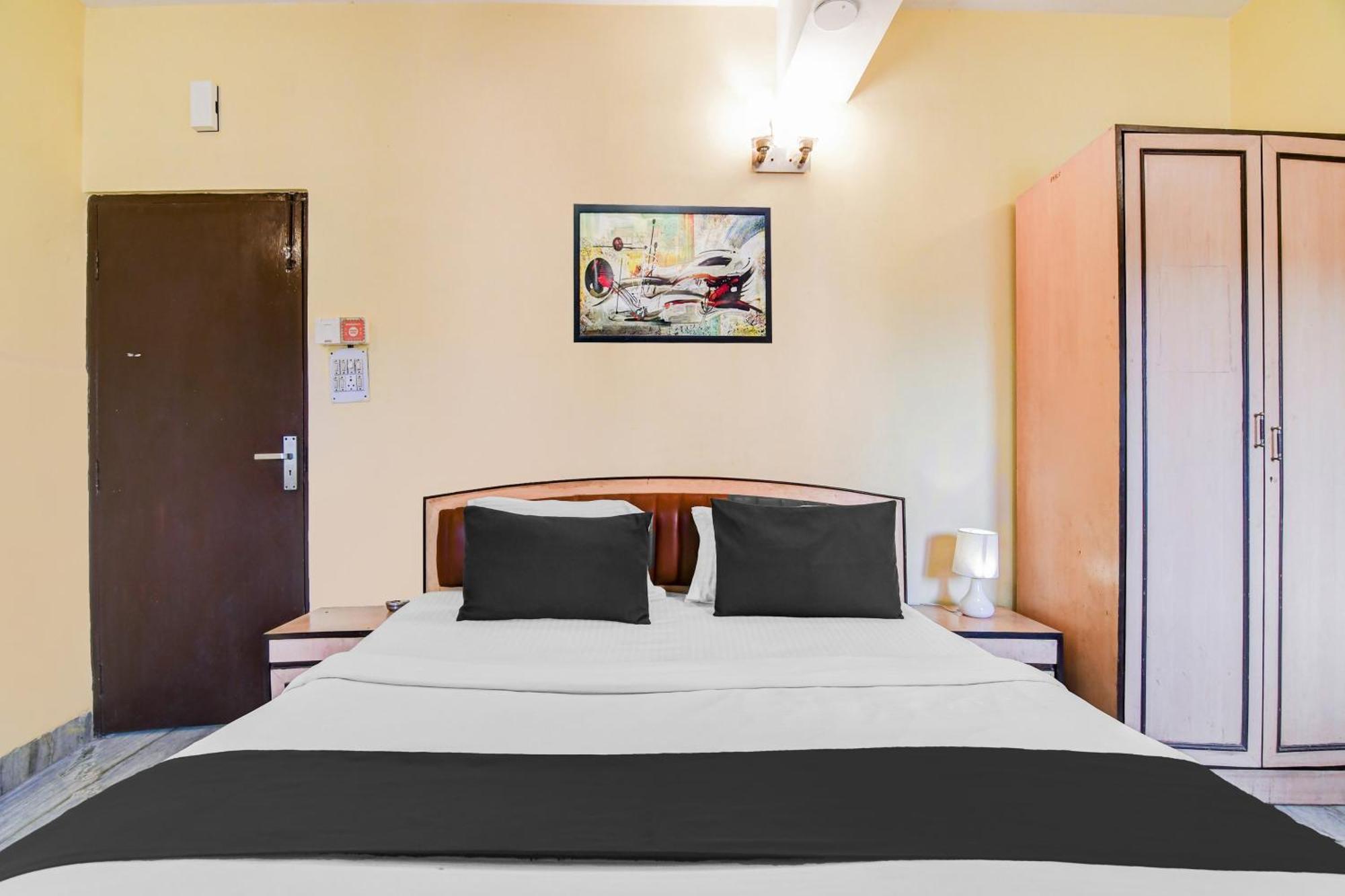 Super Hotel O Alipore Near Chetla Formerly Alipore Guest House Alīpur Exteriör bild