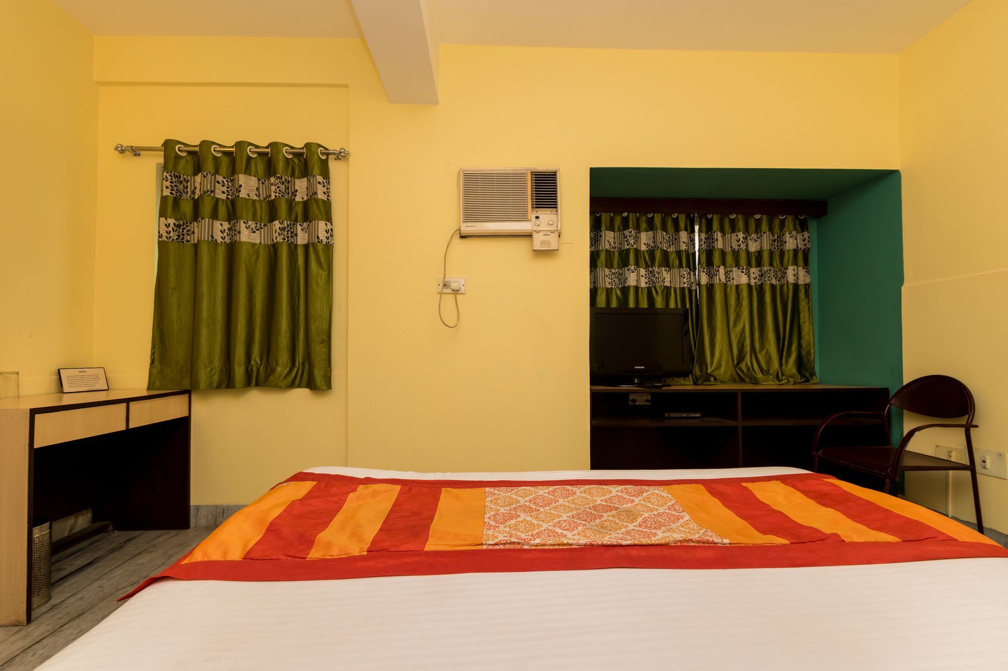 Super Hotel O Alipore Near Chetla Formerly Alipore Guest House Alīpur Exteriör bild